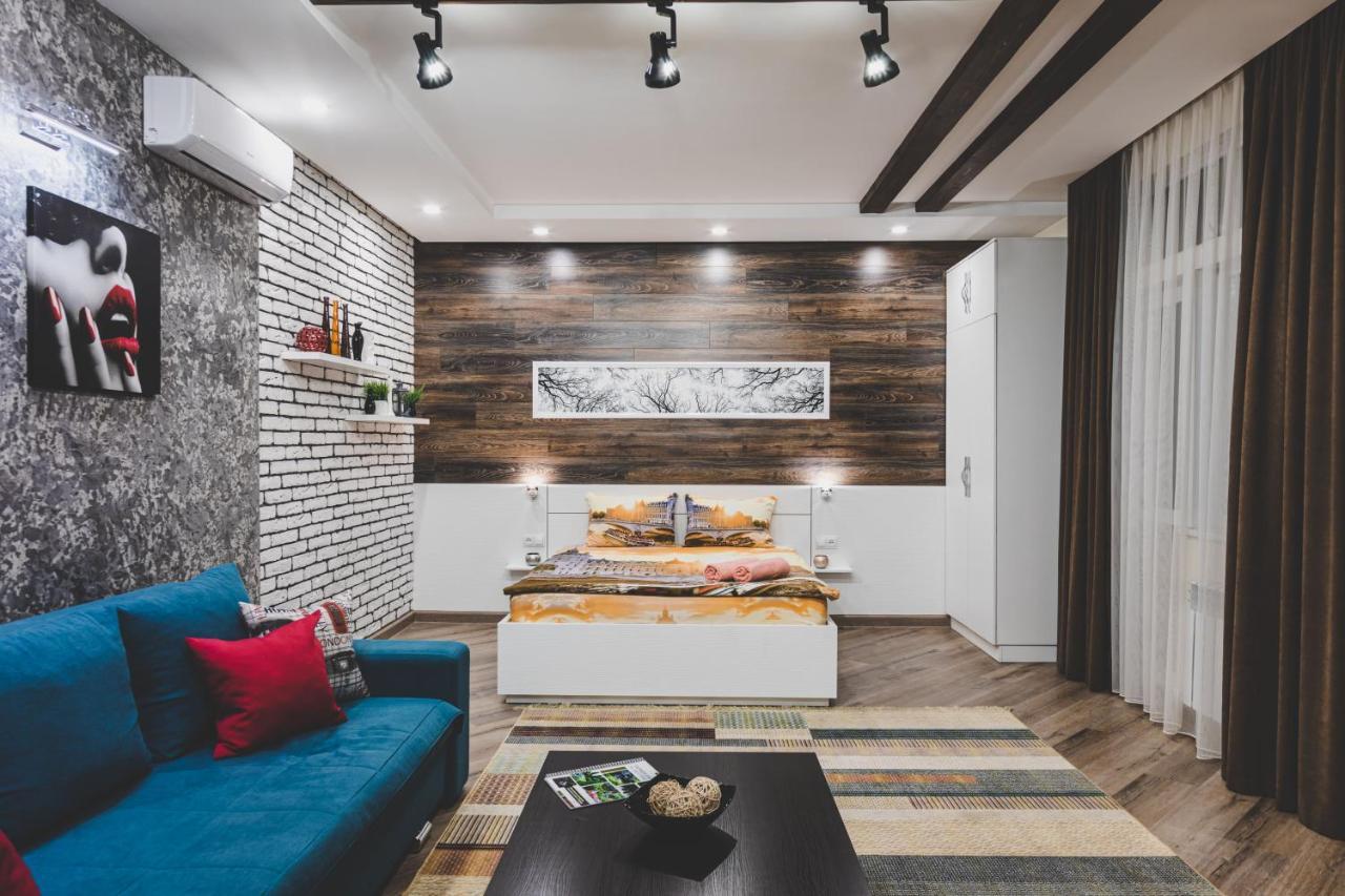 Апартаменты В Гостевом Домике Almaty Extérieur photo
