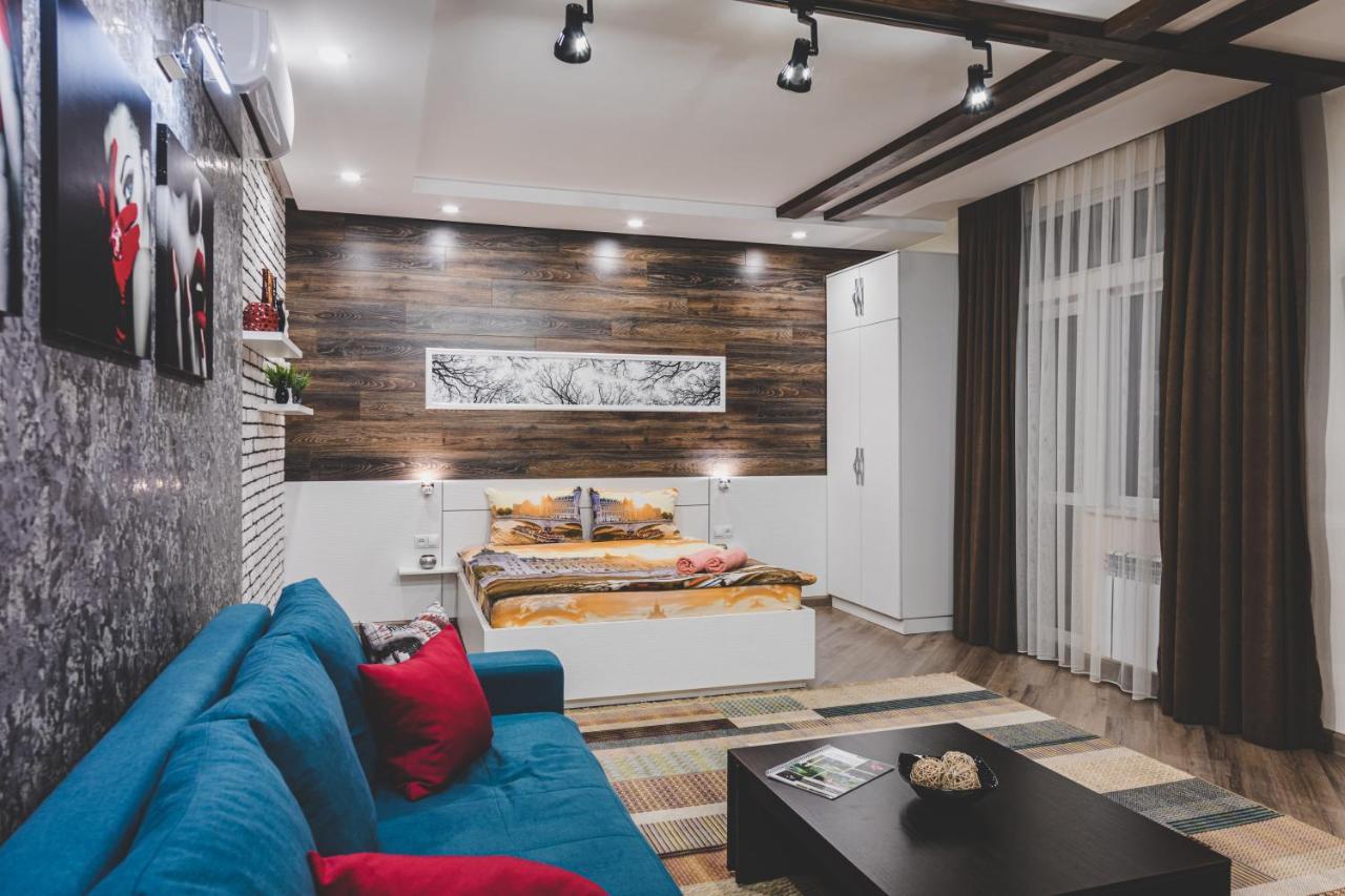 Апартаменты В Гостевом Домике Almaty Extérieur photo
